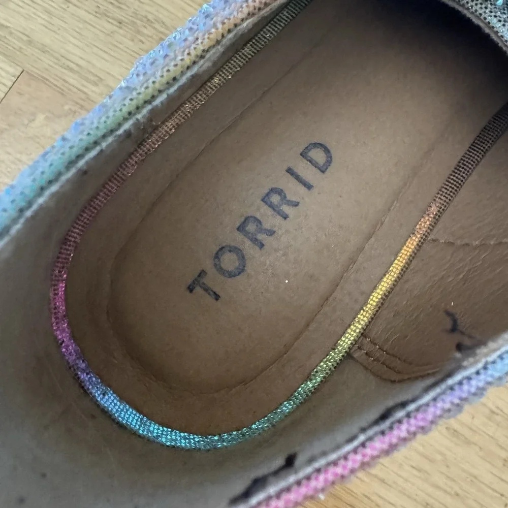 Torrid Gay Pride Embellished Lace Up Oxford Rainbow Shinny 9.5 (WW)
